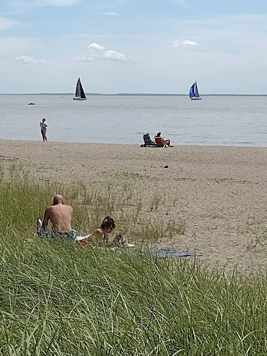 Sherwood Island State Park Picture 2