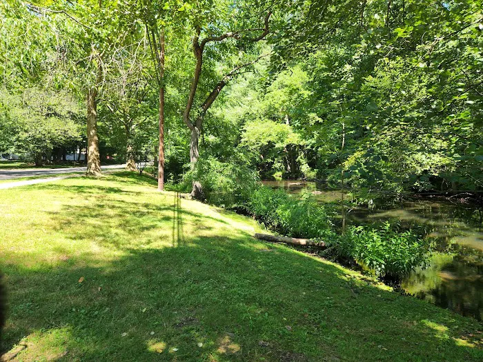 Riverside Park Picture 9