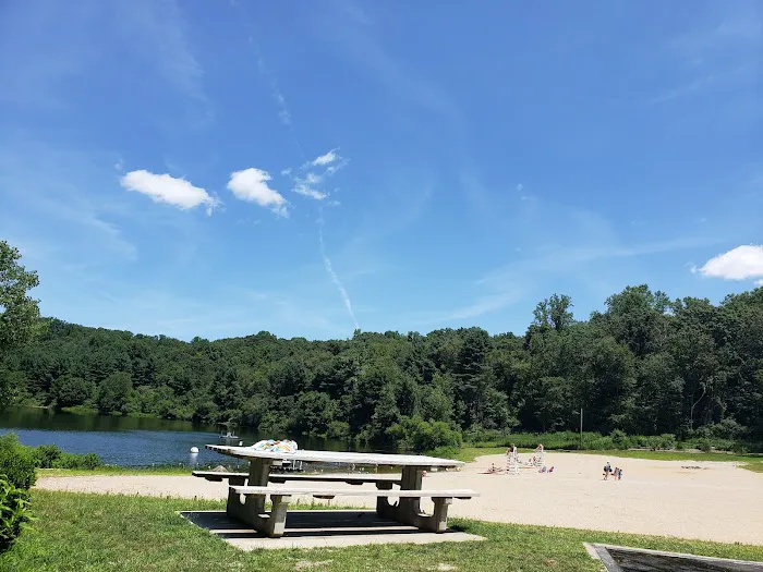 Lake Mohegan Splash Pad Picture 3
