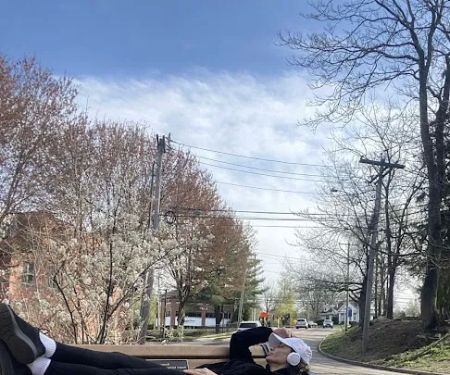 Burroughs Road GFBOR Pollinator Garden