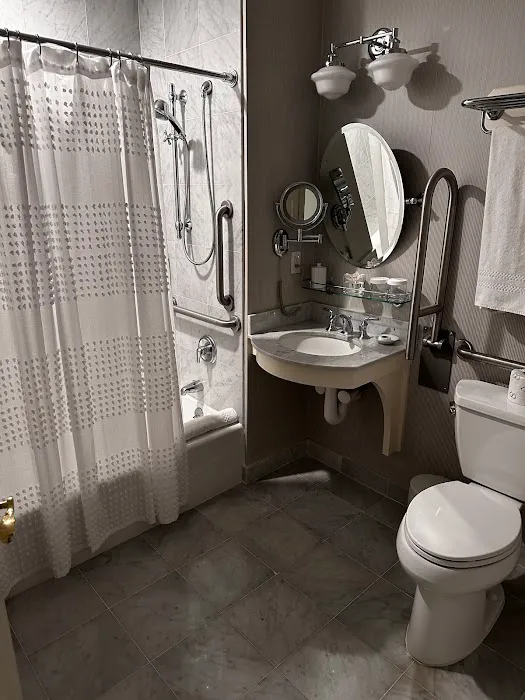 Delamar Southport Picture 9