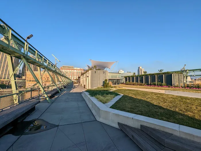 Pier 57 Rooftop Park Picture 1