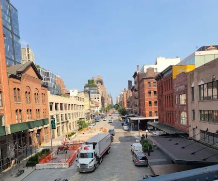 The Diller - Von Furstenberg Sundeck