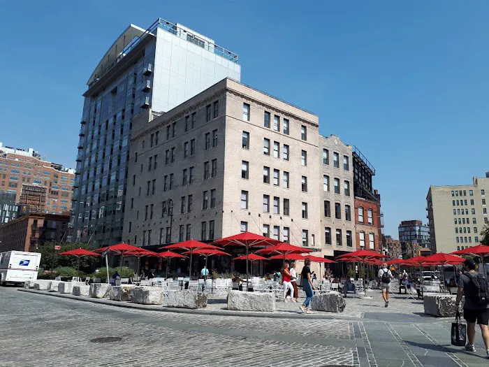 Gansevoort Plaza Picture 5