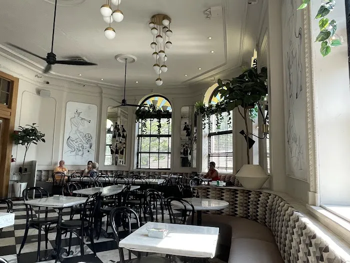 The Jane Hotel Picture 4