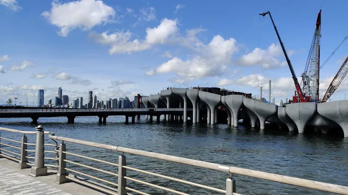 Pier 51 at Hudson River Park Picture 6