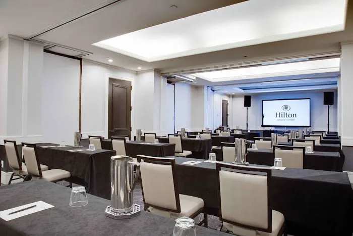 Hilton Newark Airport Picture 9