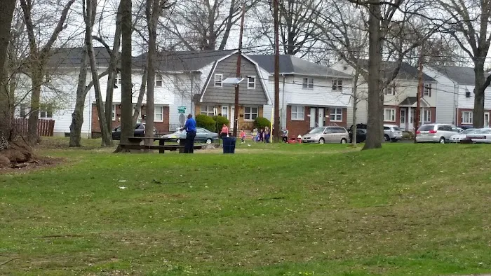 Elizabeth River Park Picture 5