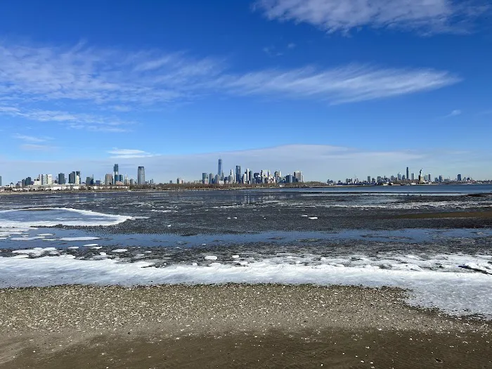 Caven Point Picture 9