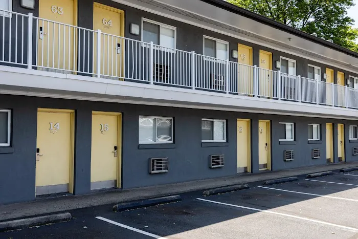 Bentley Motel Picture 10