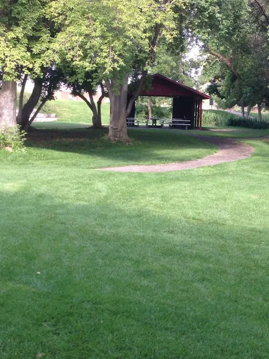 Mattano Circle Picture 9