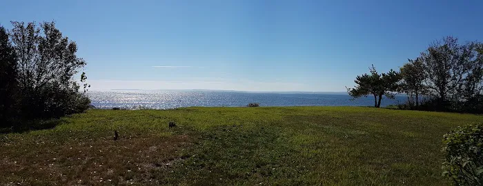 Bayview Terrace Park Picture 1