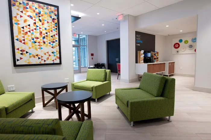 Holiday Inn Express & Suites Jersey City - Holland Tunnel by IHG Picture 6