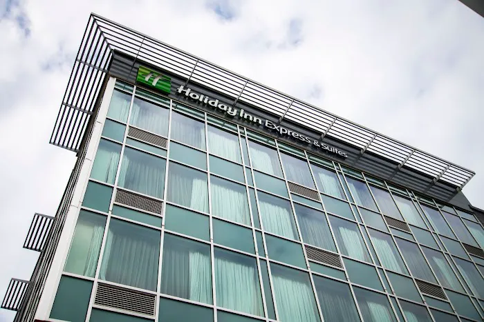 Holiday Inn Express & Suites Jersey City - Holland Tunnel by IHG Picture 7