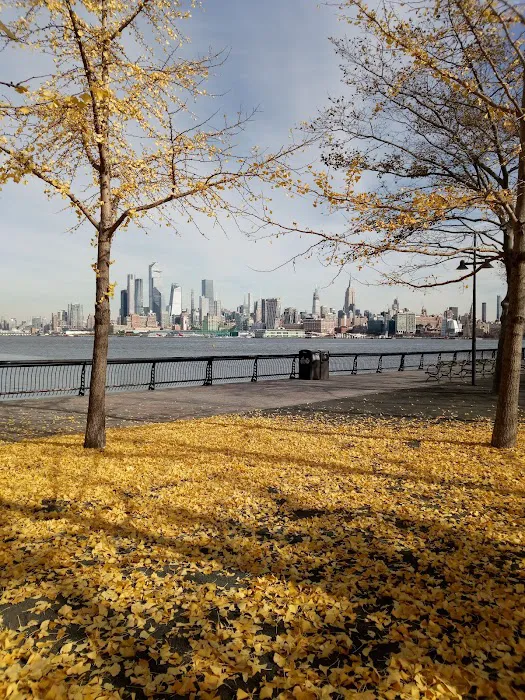 Hoboken Riverside Park Picture 10