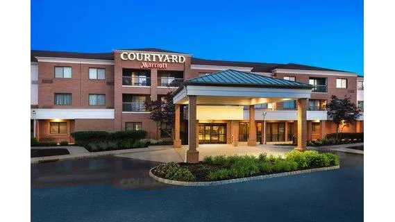 Courtyard West Orange Picture 1