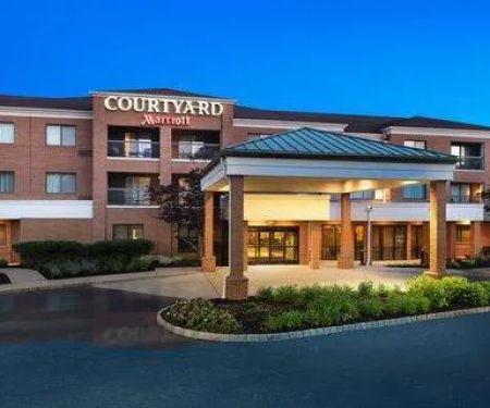 Courtyard West Orange
