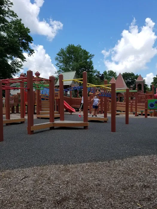 Stanley Deming Park Picture 10