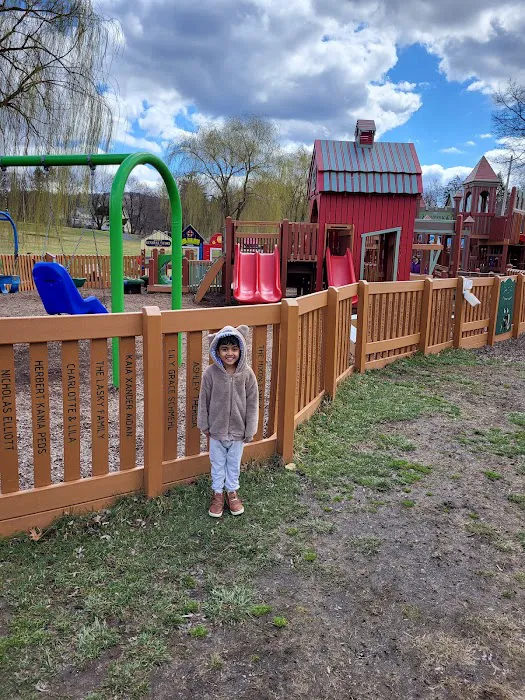 Stanley Deming Park Picture 2