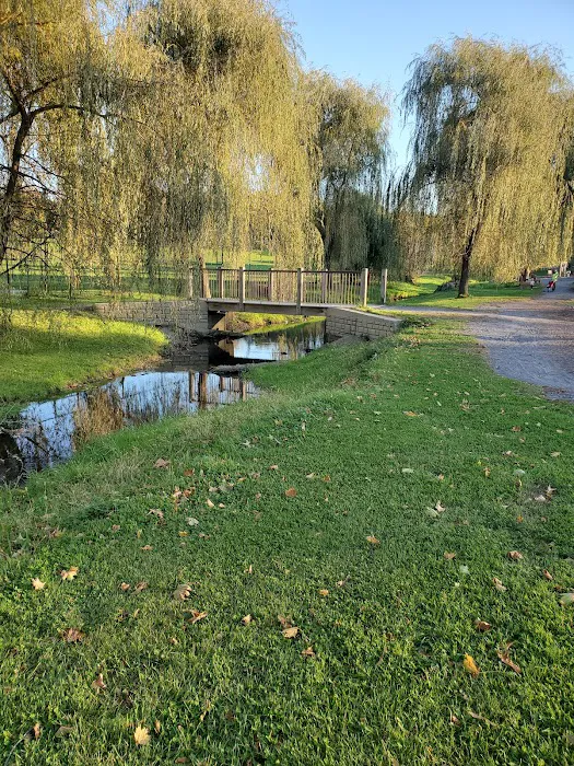 Stanley Deming Park Picture 4