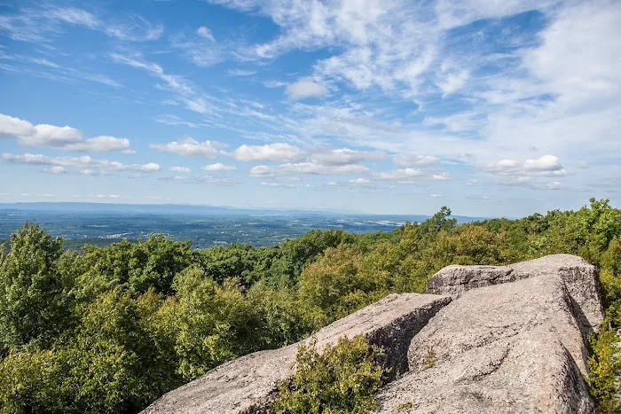 Schunnemunk Mountain Trail Head Picture 1