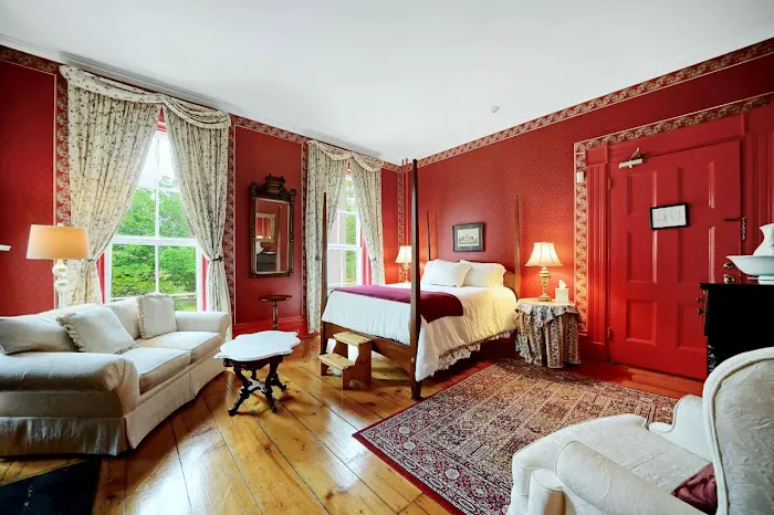 Cromwell Manor Inn Picture 8