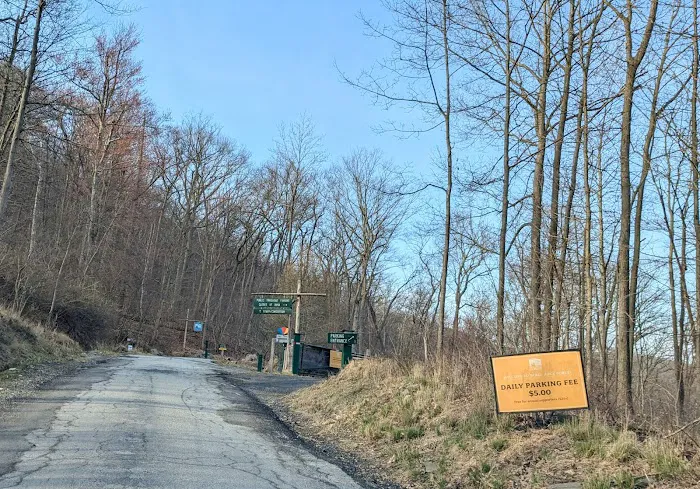 Black Rock Forest trail head Picture 1