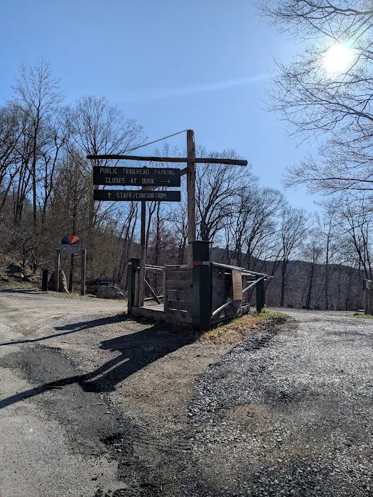 Black Rock Forest trail head Picture 2