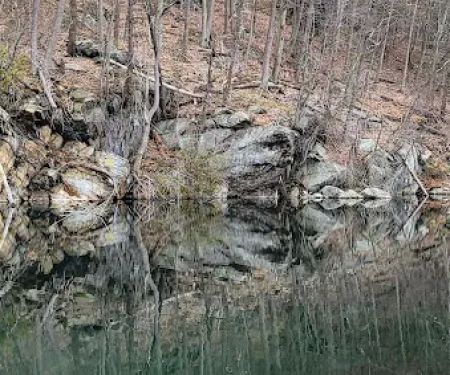 Empire State Trail - Stormville Parking