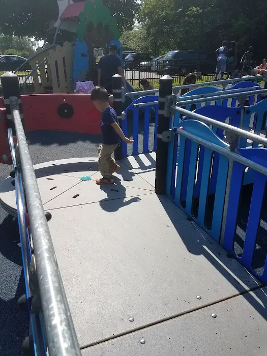 Puglio Park Picture 5