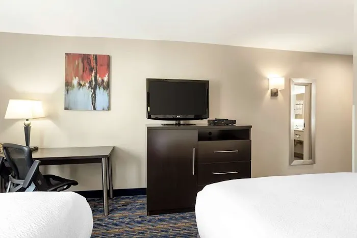 Best Western Plus Fairfield Hotel Picture 5