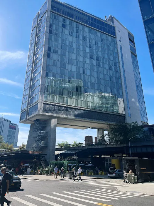 The Standard, High Line Picture 4