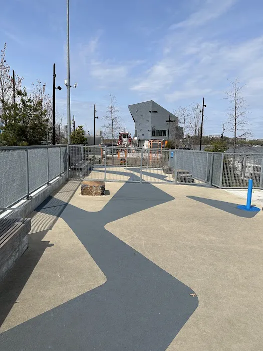 Gansevoort Peninsula Small Dog Park Picture 9
