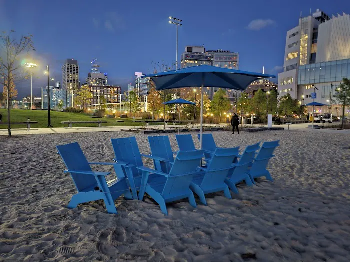 Gansevoort Beach Picture 5
