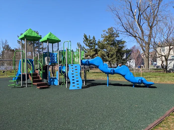 Sichel Park Picture 6