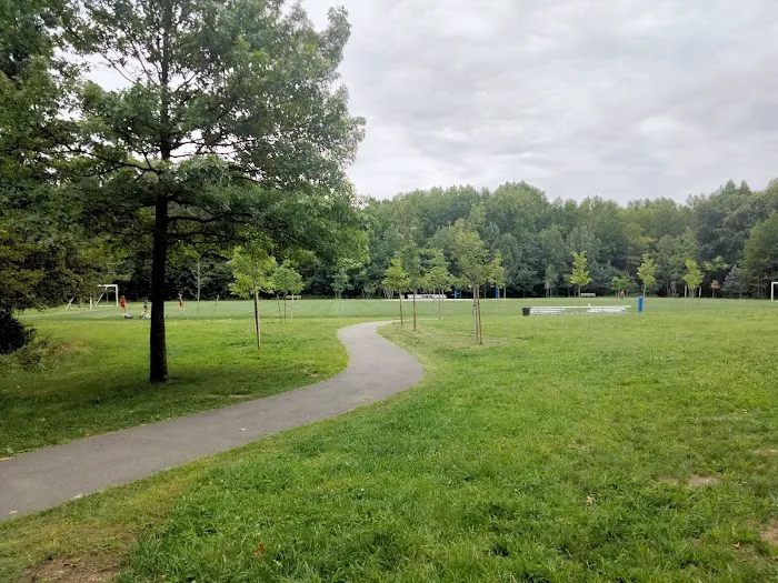 Bloomingdale Park Picture 10