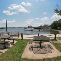 Captain Carlsen Park ico