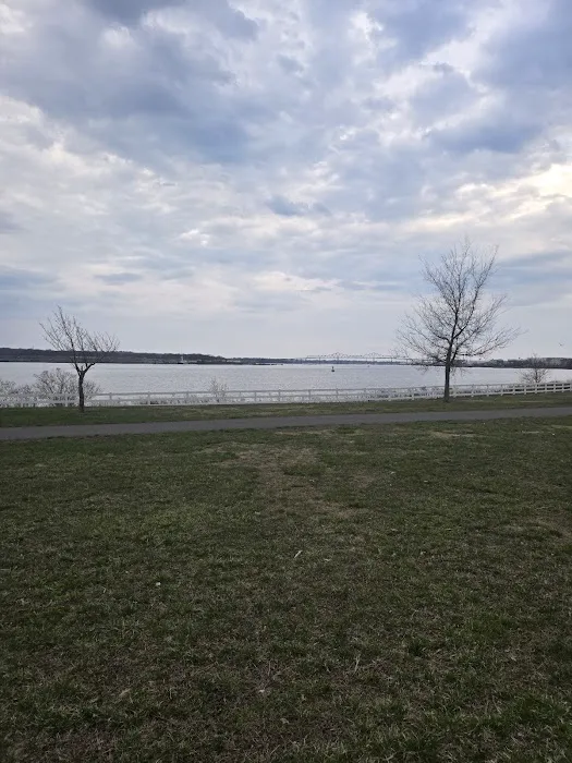 Sewaren Peninsula Picture 4