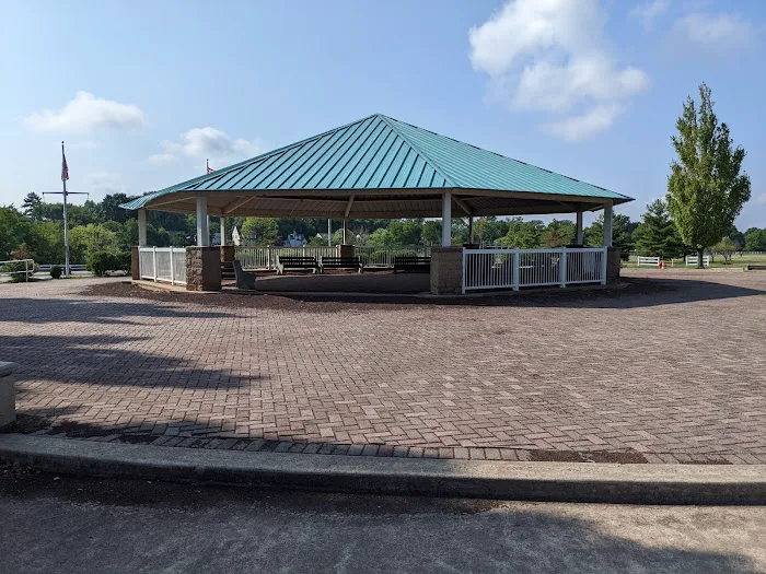 Memorial Plaza Picture 7