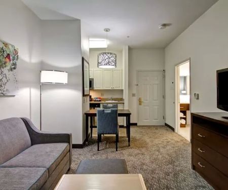 Homewood Suites by Hilton Newark-Cranford