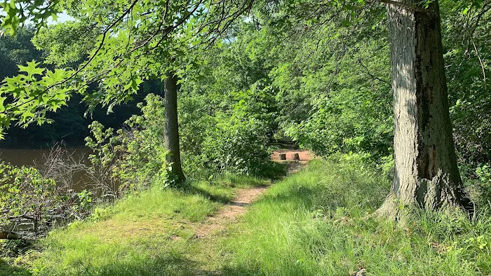 Wolfe's Pond Park Picture 1