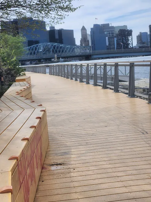 Newark Riverfront Park Boat Dock Picture 7