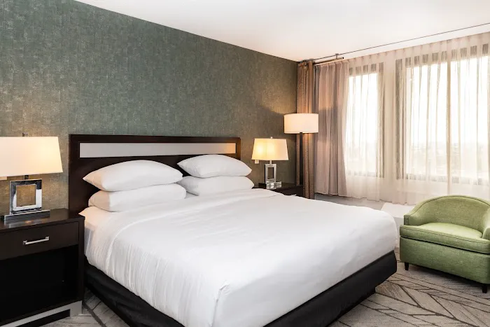 DoubleTree by Hilton Newark Penn Station Picture 2