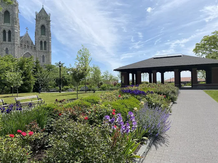 Concourse Hill Welcome Pavilion Picture 6