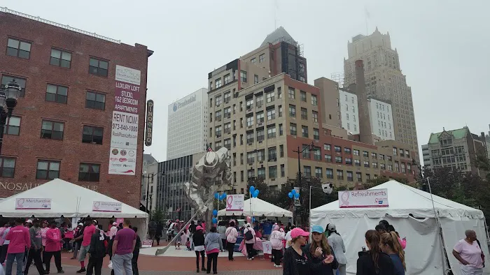 Championship Plaza Picture 8