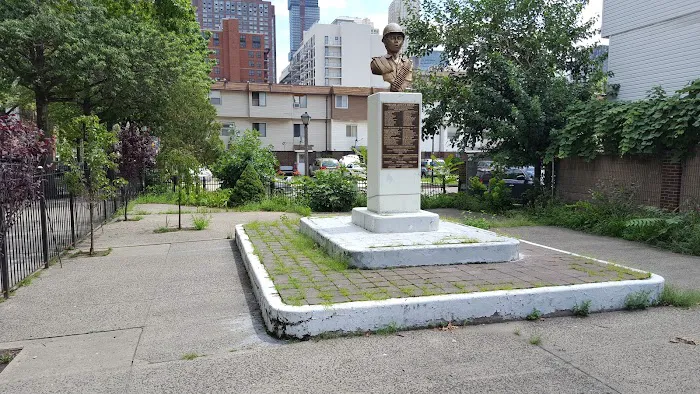 Philippine Plaza Picture 3