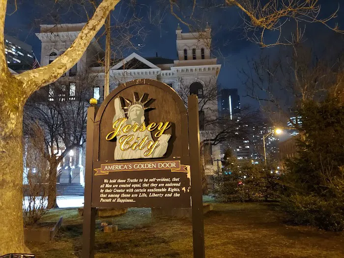 City Hall Park Picture 2