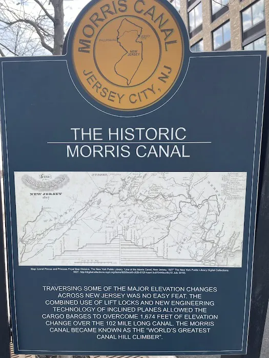 Morris Square Park Picture 5