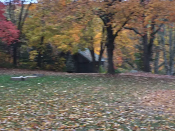 Sun-Air Lakeside Camp Picture 6