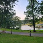Foxs Lake Dam Parking Area
